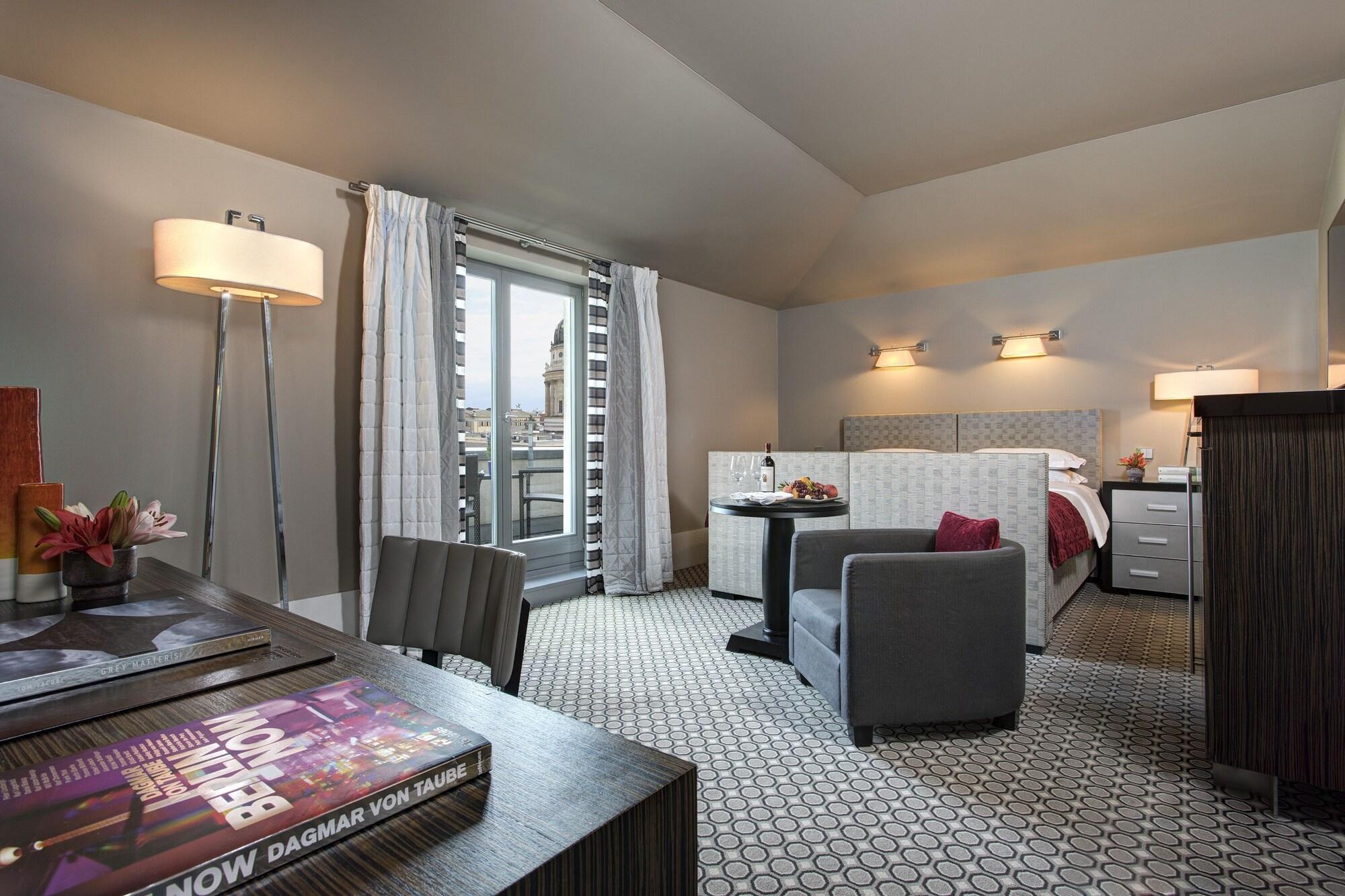 Rocco Forte Hotel De Rome Berlim Exterior foto
