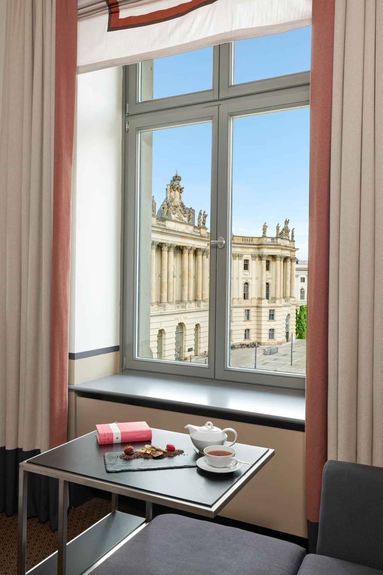 Rocco Forte Hotel De Rome Berlim Exterior foto